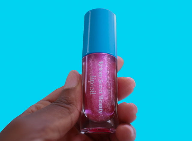 Love me lip oil